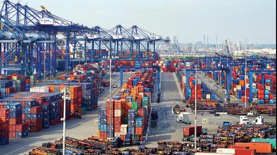 要不是美國港口堵成這樣，中國11月貿(mào)易順差可能不止754億美元