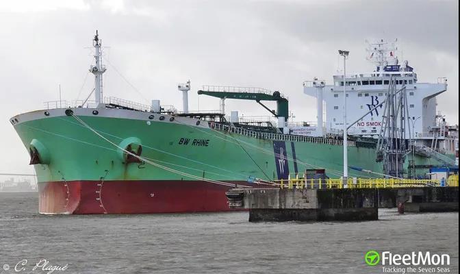 沙特又一油輪發(fā)生爆炸，疑遭“外部襲擊”