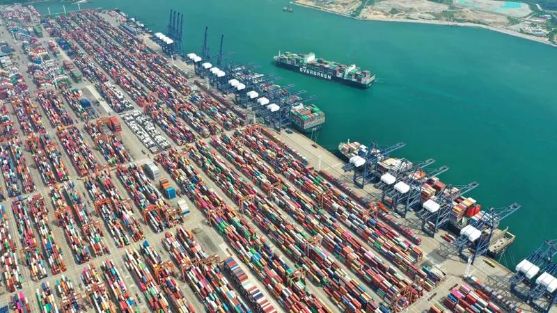 集裝箱一箱難求，為何還有人不敢輕易接單？