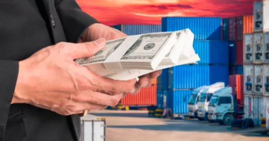 歐地運價飆升后將繼續(xù)上漲，船公司繼續(xù)薅羊毛！美西大擁堵，長灘港20艘船排隊等待卸貨