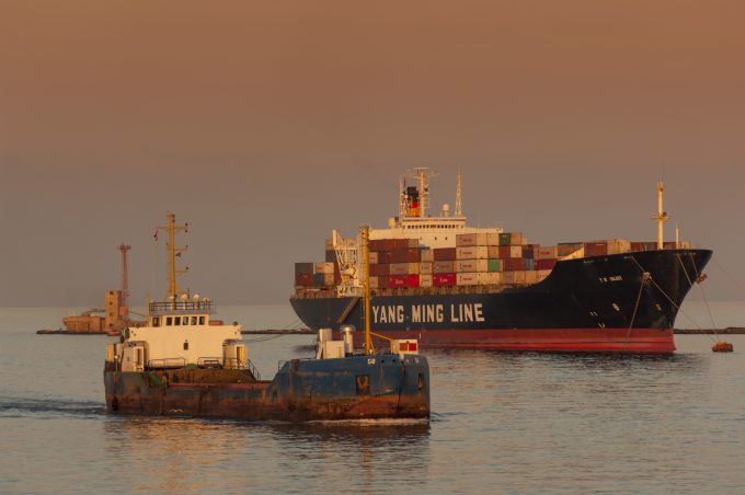 前兩年都是虧損，運價飆升之際，這家船公司今年第三季度盈利了