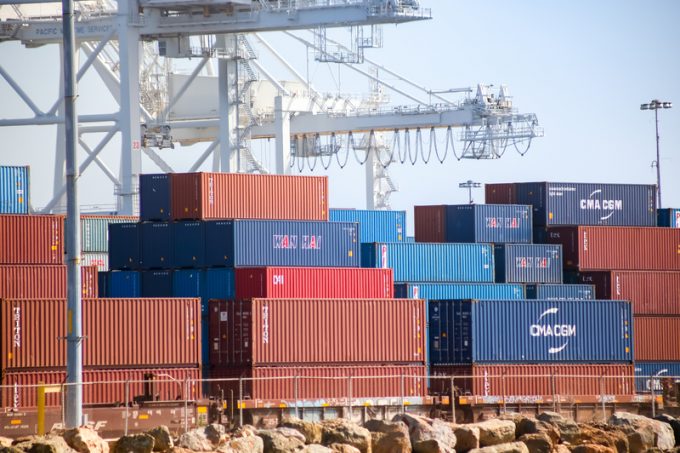 近15000個集裝箱被困碼頭，美國卡車司機呼吁免除滯期費