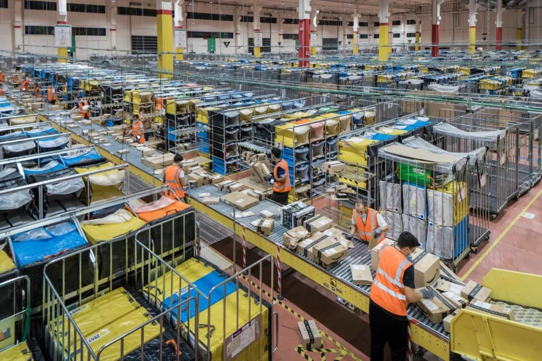 亞馬遜連發(fā)兩條新規(guī)，事關(guān)庫存與禁售，賣家當(dāng)心！