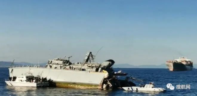 事故丨馬士基一艘集裝箱船與軍艦相撞！軍艦被撞成兩截，船長被捕