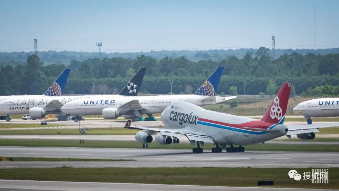 貨運物流商為新冠疫苗運輸做好準(zhǔn)備，全球或需8000架飛機1500萬個冷藏箱